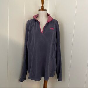 The‎ North Face Women's Lightweight Glacier Fleece 1/4 Zip Long Sleeve Top